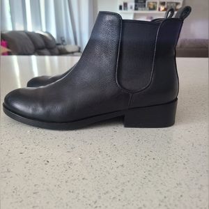 Cole Haan Landsman Chelsea Style Leather Women's Boots-Size 7B